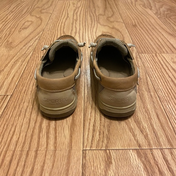 Sperry’s - Picture 3 of 5